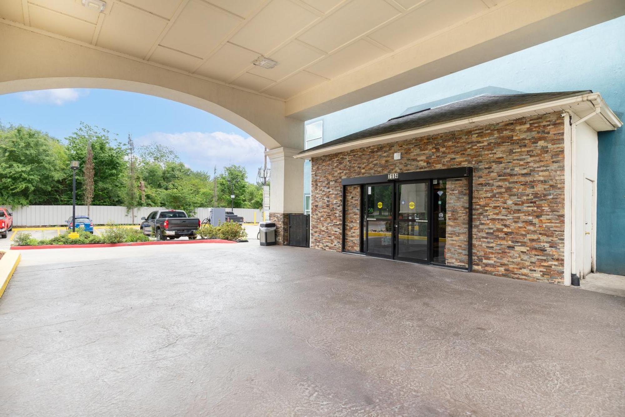 Hotel Wingate By Wyndham Humble/Houston Intercontinental Airport Exterior foto