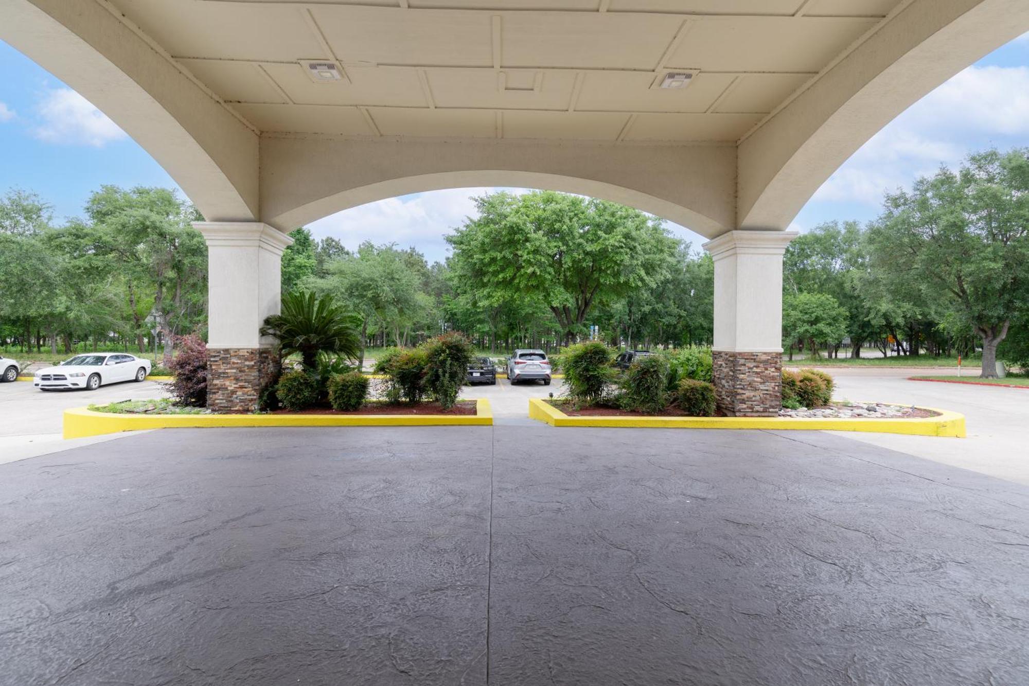 Hotel Wingate By Wyndham Humble/Houston Intercontinental Airport Exterior foto